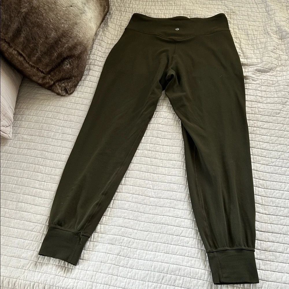 Lululemon Aline army green high rise legging joggers full length 8​ - Picture 10 of 16